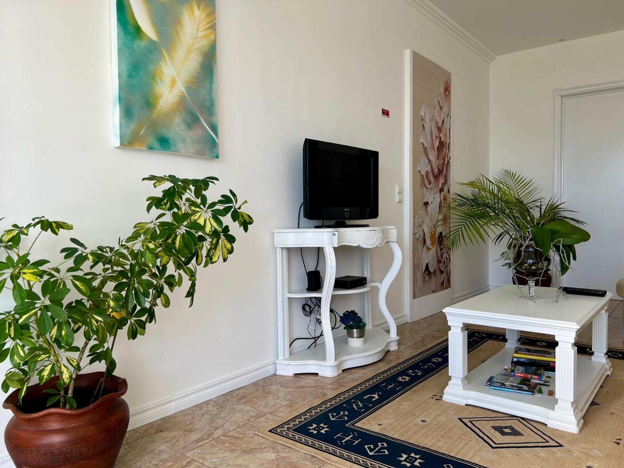 Casa Caloura Lotus Deluxe Accommodation & Spa Lagoa  Exterior photo